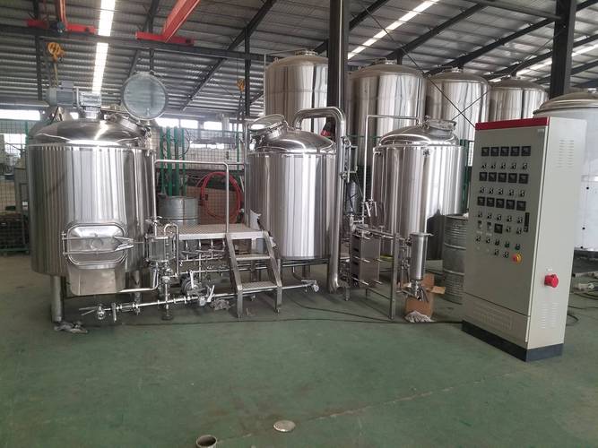 富锦全套啤酒设备一套多少钱？开精酿厂到底得配齐哪些？